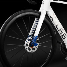 AD8 105 Di2 Starlight Blue/White
