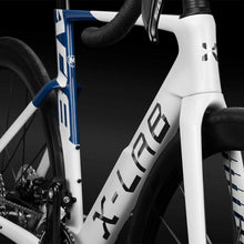 AD8 Ultegra Di2 Starlight Blue/White