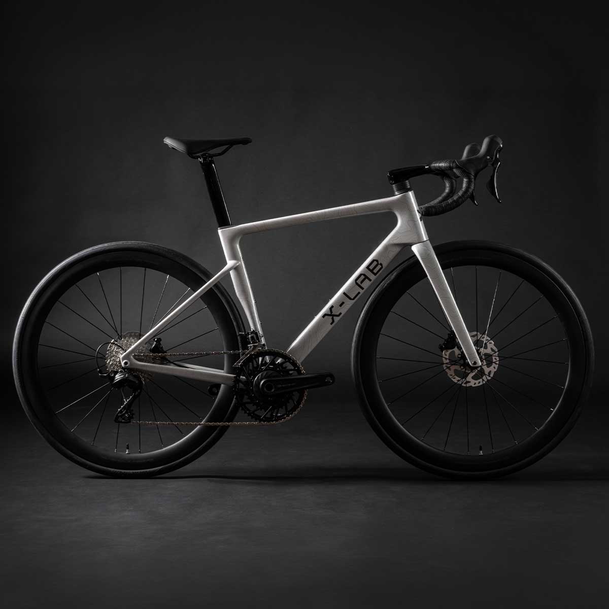 RS7 105 Angel Wing White